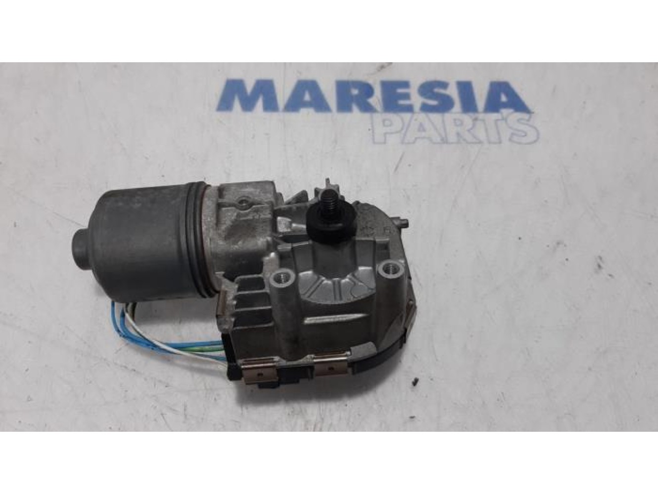 Peugeot - 5008 - Front wiper motor