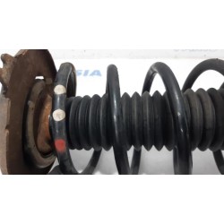 Peugeot - 5008 - Front shock absorber rod, left
