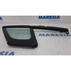 Peugeot - 5008 - Dreieckfenster links vorne
