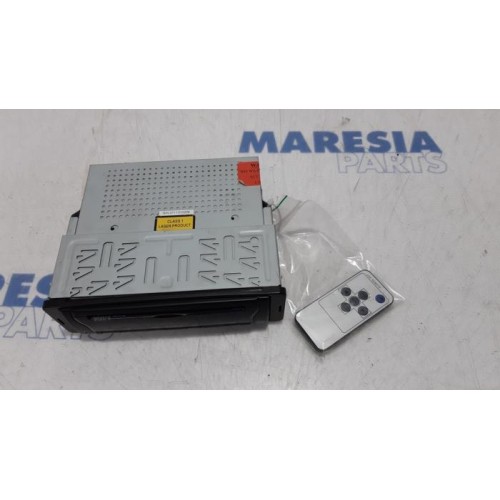 Peugeot - 5008 - Radio CD player