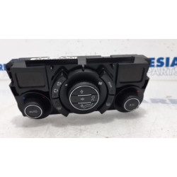 Peugeot - 5008 - Heater control panel