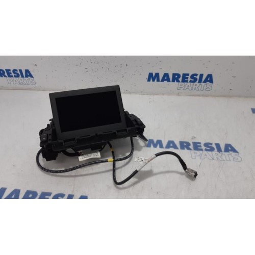 Peugeot - 5008 - Navigation Display