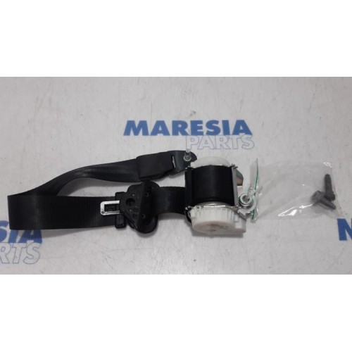 Peugeot - 5008 - Sicherheitsgurt links hinten