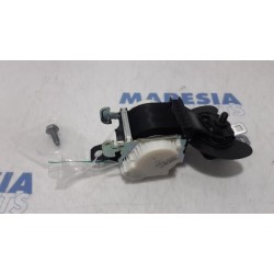Peugeot - 5008 - Rear seatbelt, centre