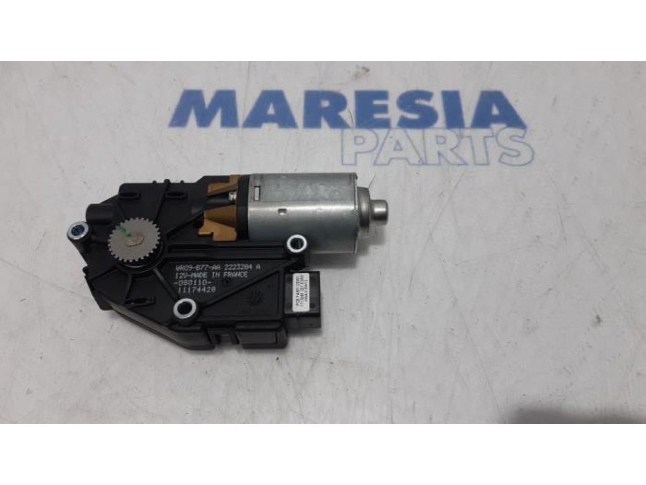 Peugeot - 5008 - Moteur toit ouvrant