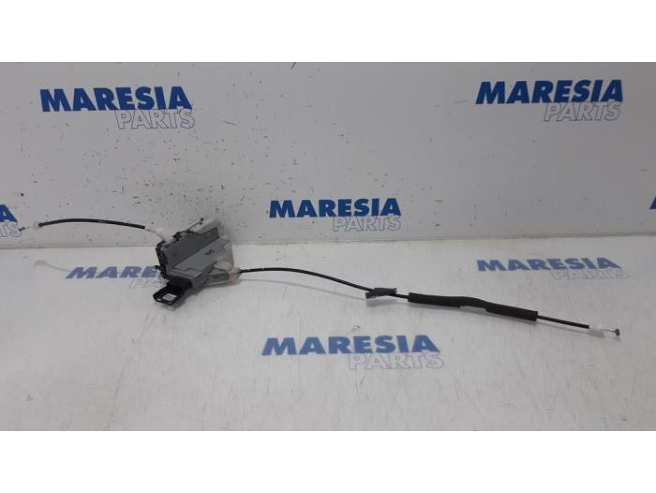 Peugeot - 5008 - Rear door mechanism 4-door, right