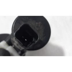 Peugeot - 5008 - Scheibensprüherpumpe vorne