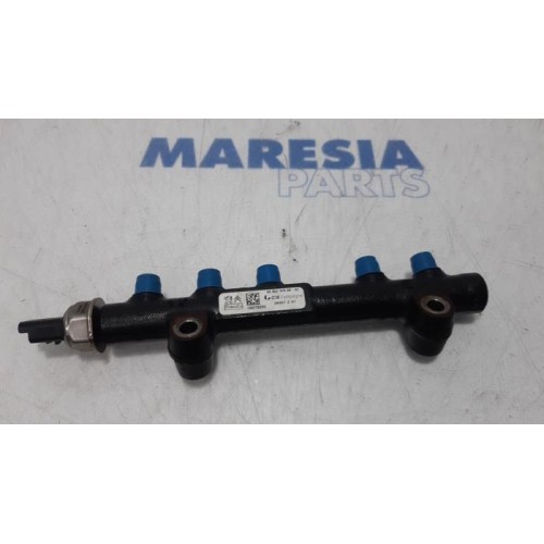 Citroen - C4 Aircross - Fuel injector nozzle