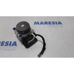Peugeot - 208 - ABS pump