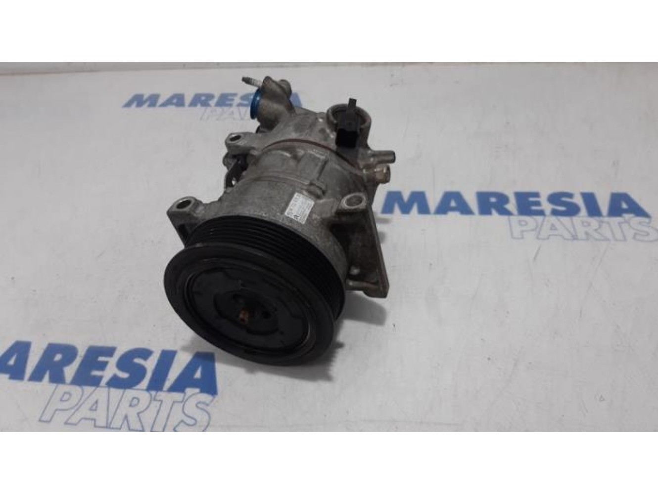 Peugeot - 208 - Air conditioning pump
