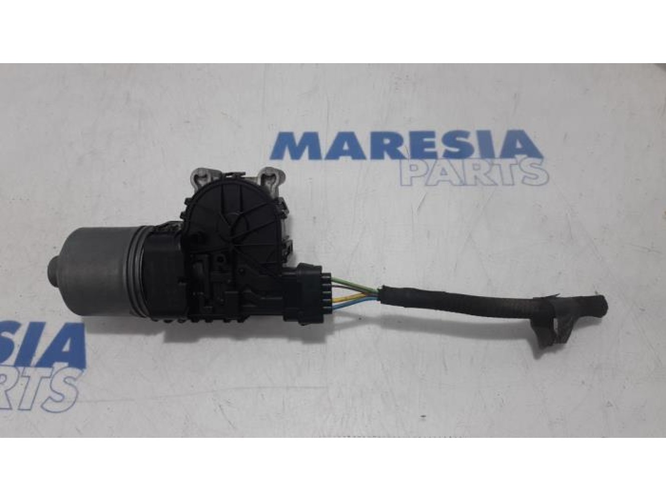 Peugeot - 208 - Front wiper motor