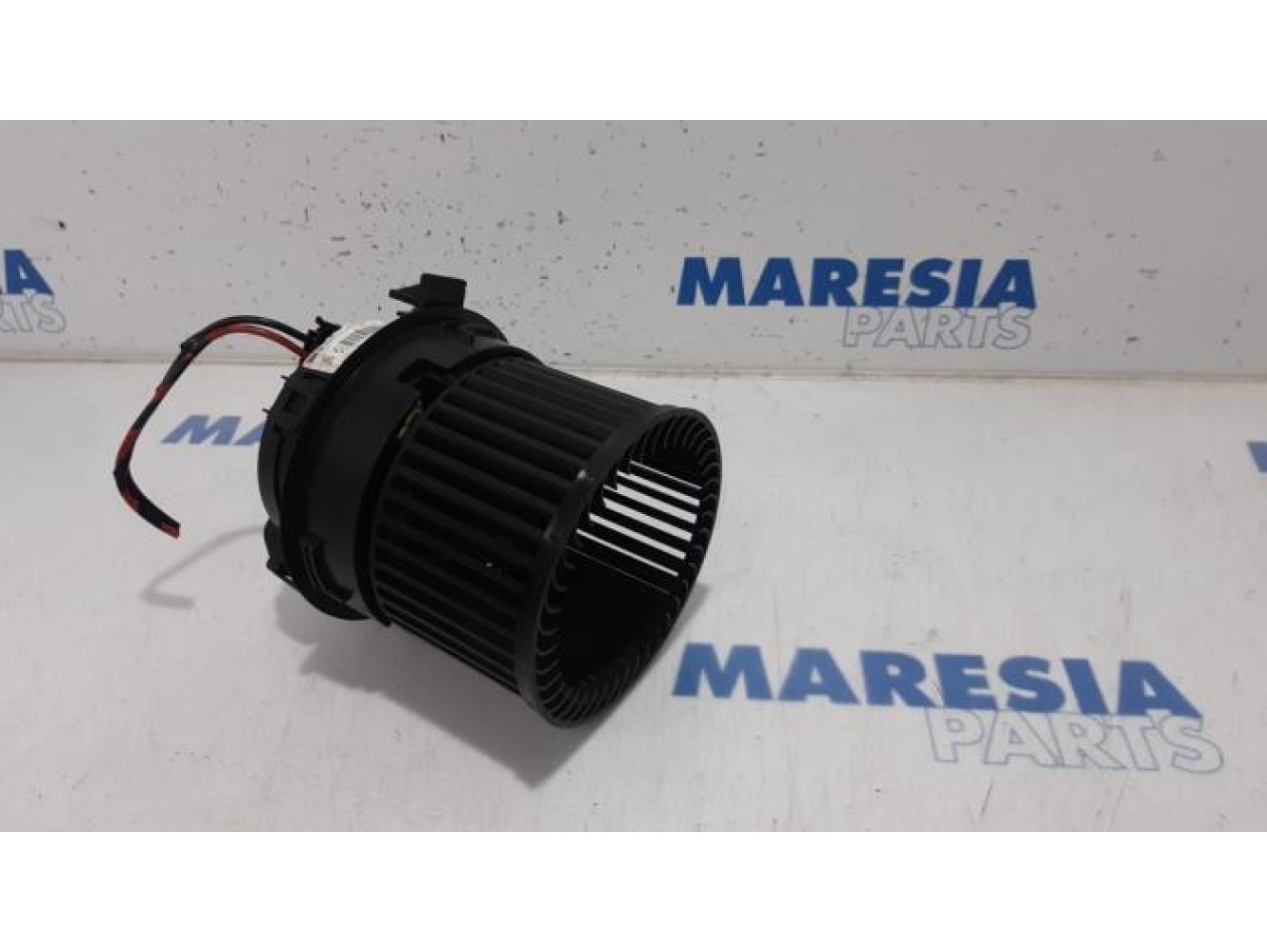 Peugeot - 208 - Heating and ventilation fan motor