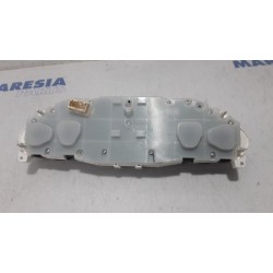 Peugeot - 208 - Instrument panel