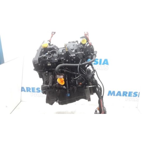 Renault - Clio - Engine