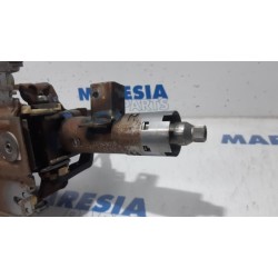 Renault - Clio - Steering column housing
