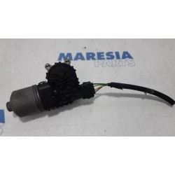 Peugeot - 208 - Front wiper motor
