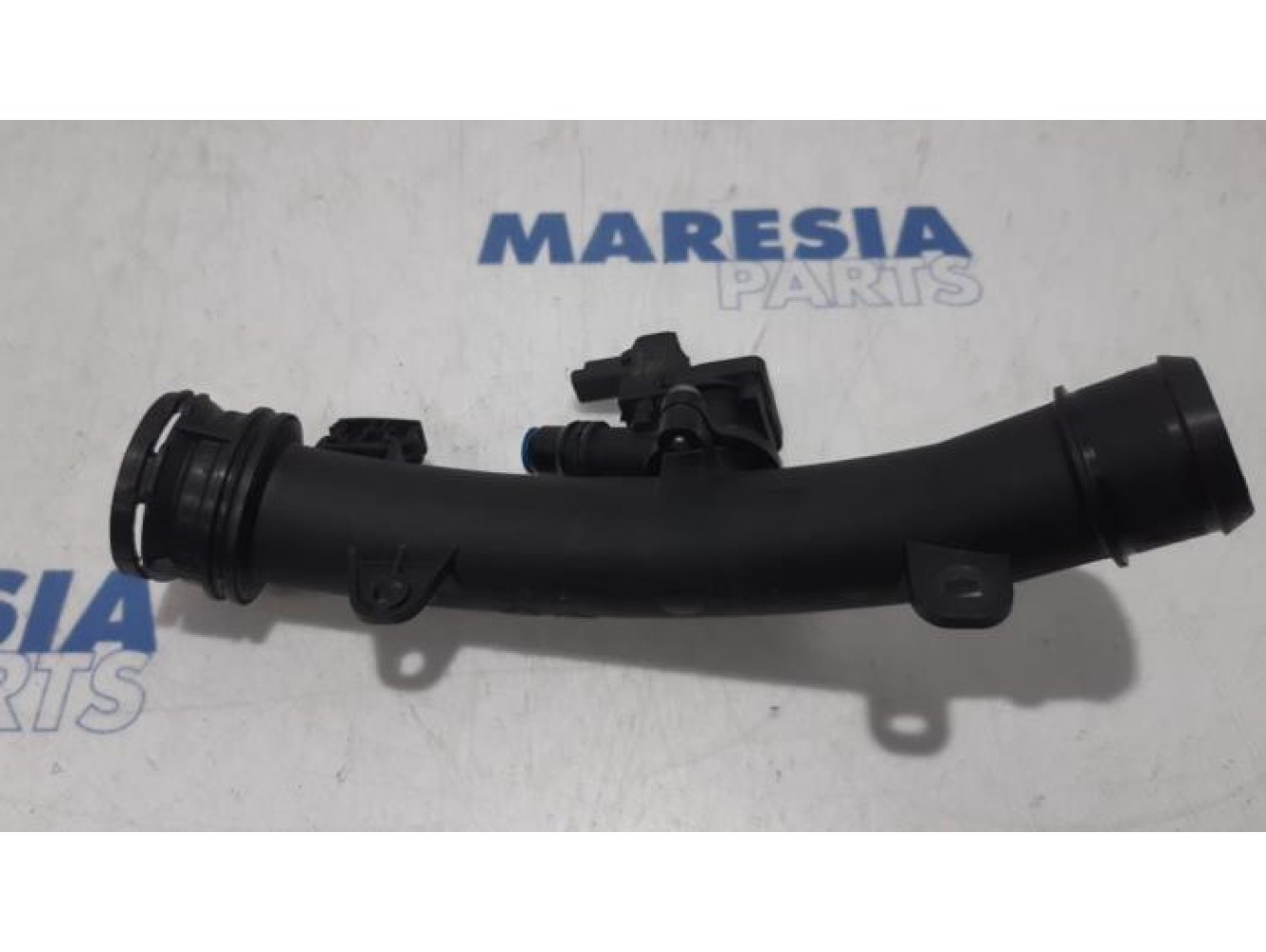 Peugeot - 208 - Turbo hose