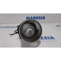Ford - KA - Heating and ventilation fan motor