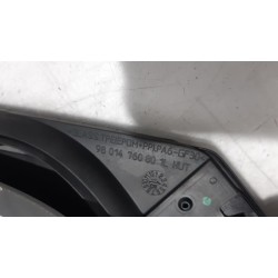 Peugeot - 208 - Quarter light, front left