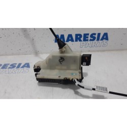Peugeot - 208 - Front door lock mechanism 4-door, right