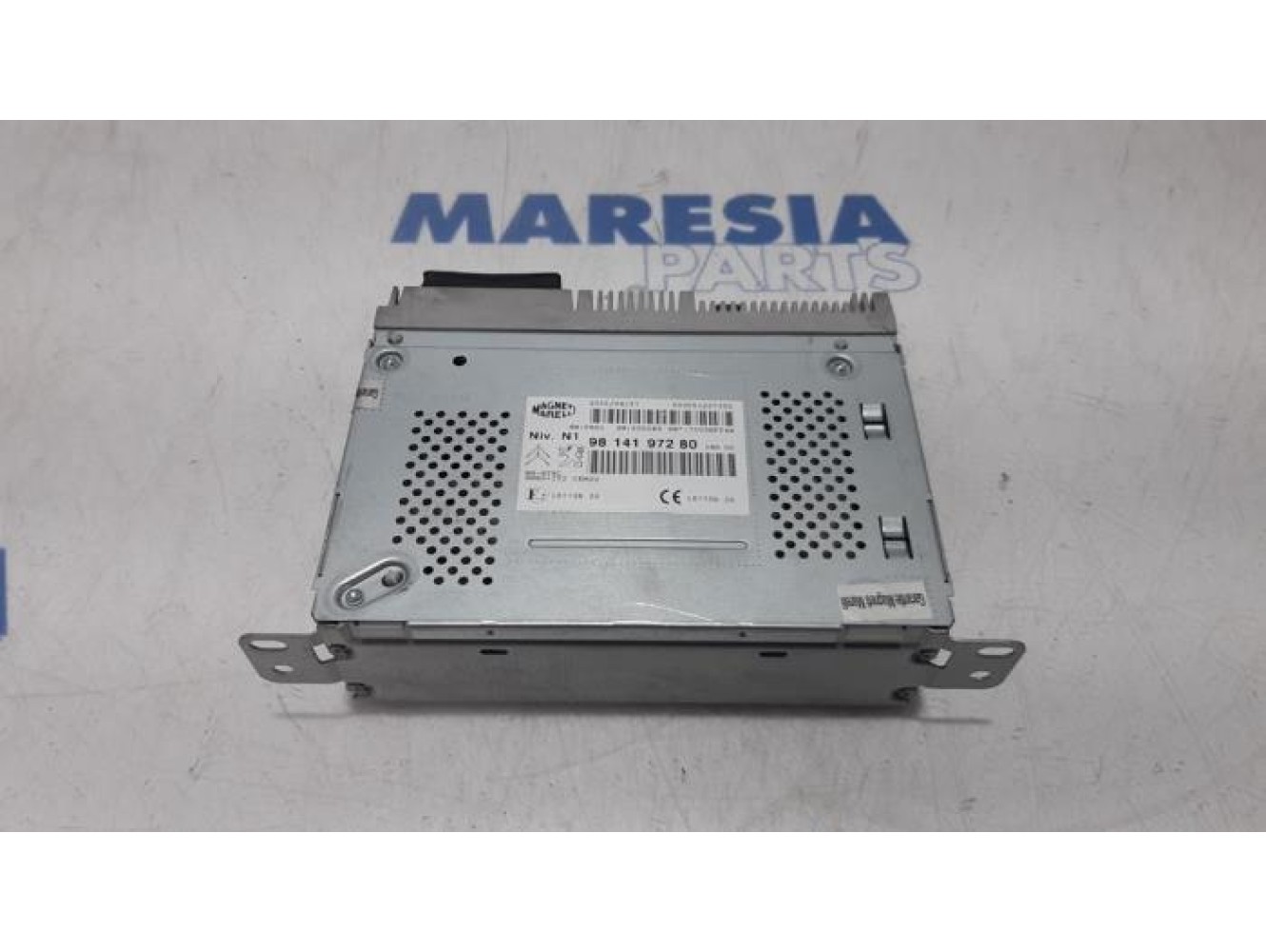 Peugeot - 208 - Radio