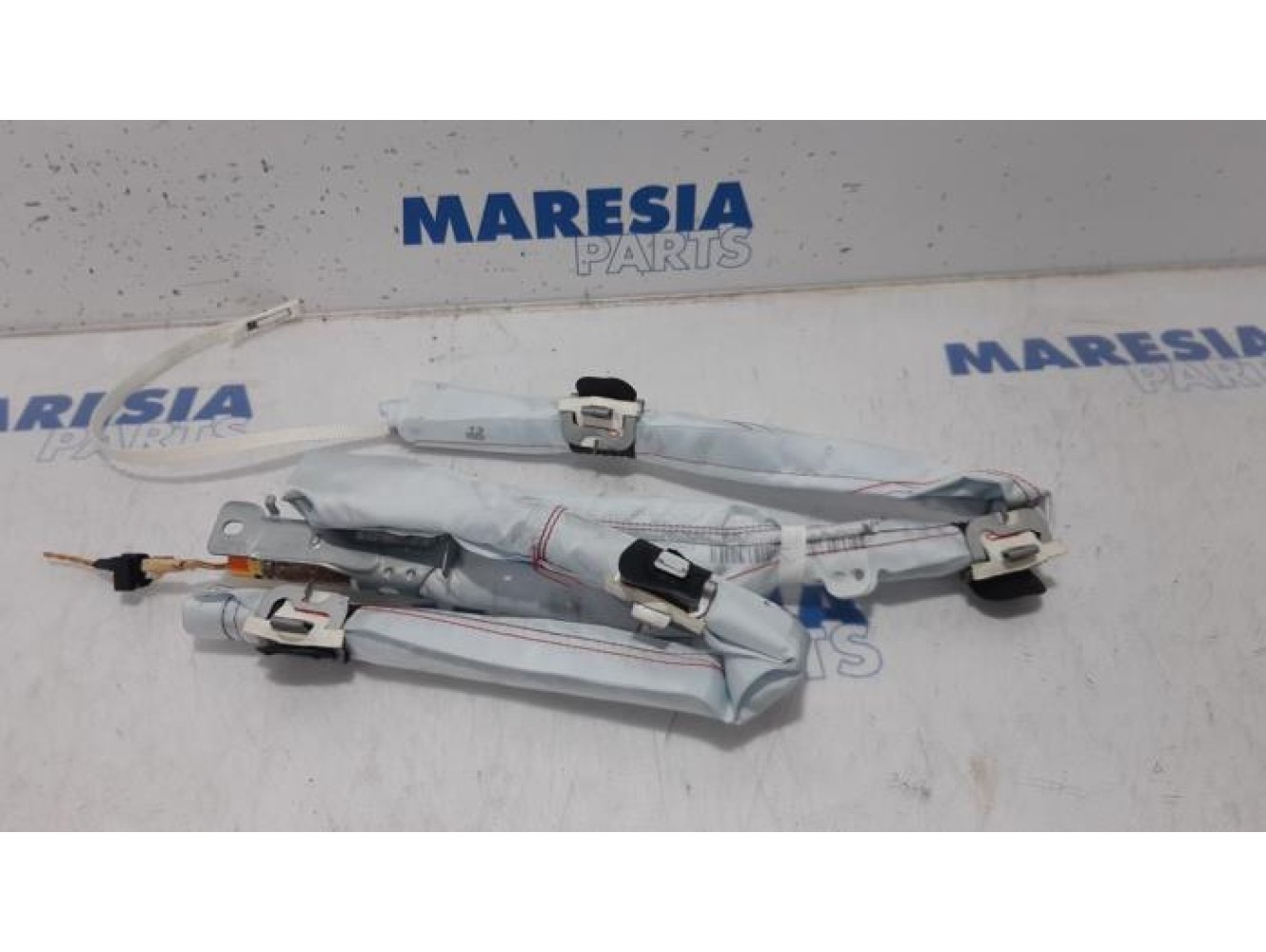Peugeot - 208 - Airbag hemel links