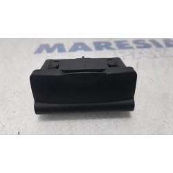 Renault - Clio - AUX/USB aansluiting