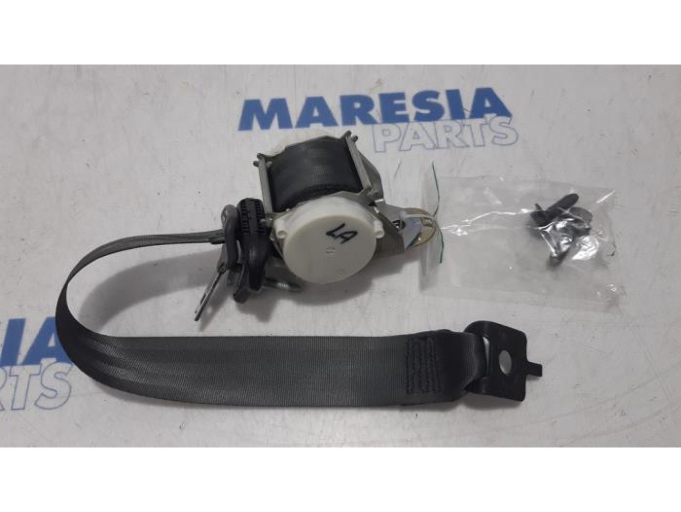 Renault - Clio - Sicherheitsgurt links hinten