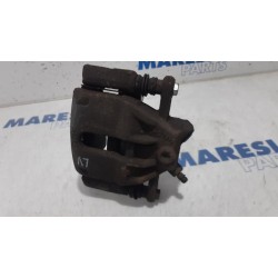 Renault - Clio - Front brake calliper, left