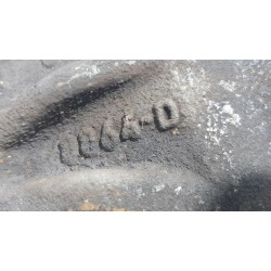 Renault - Clio - Front brake calliper, right