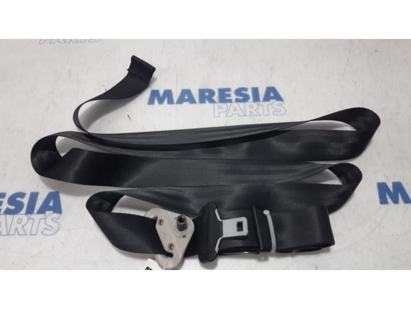 Peugeot - 207 - Front seatbelt, left