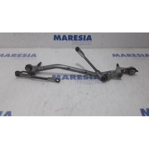 Citroen - C3 - Wiper mechanism