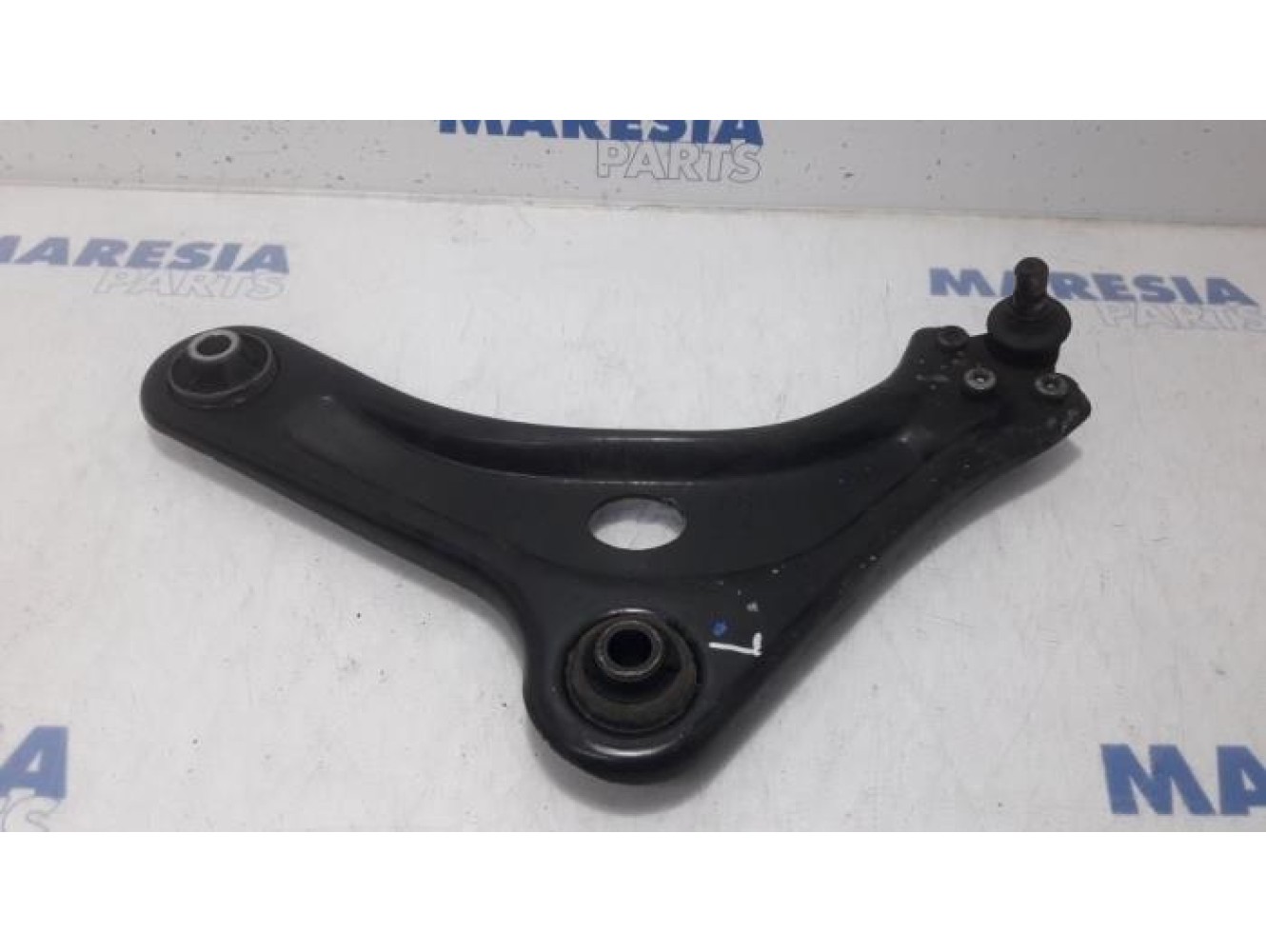 Citroen - C3 - Front lower wishbone, left