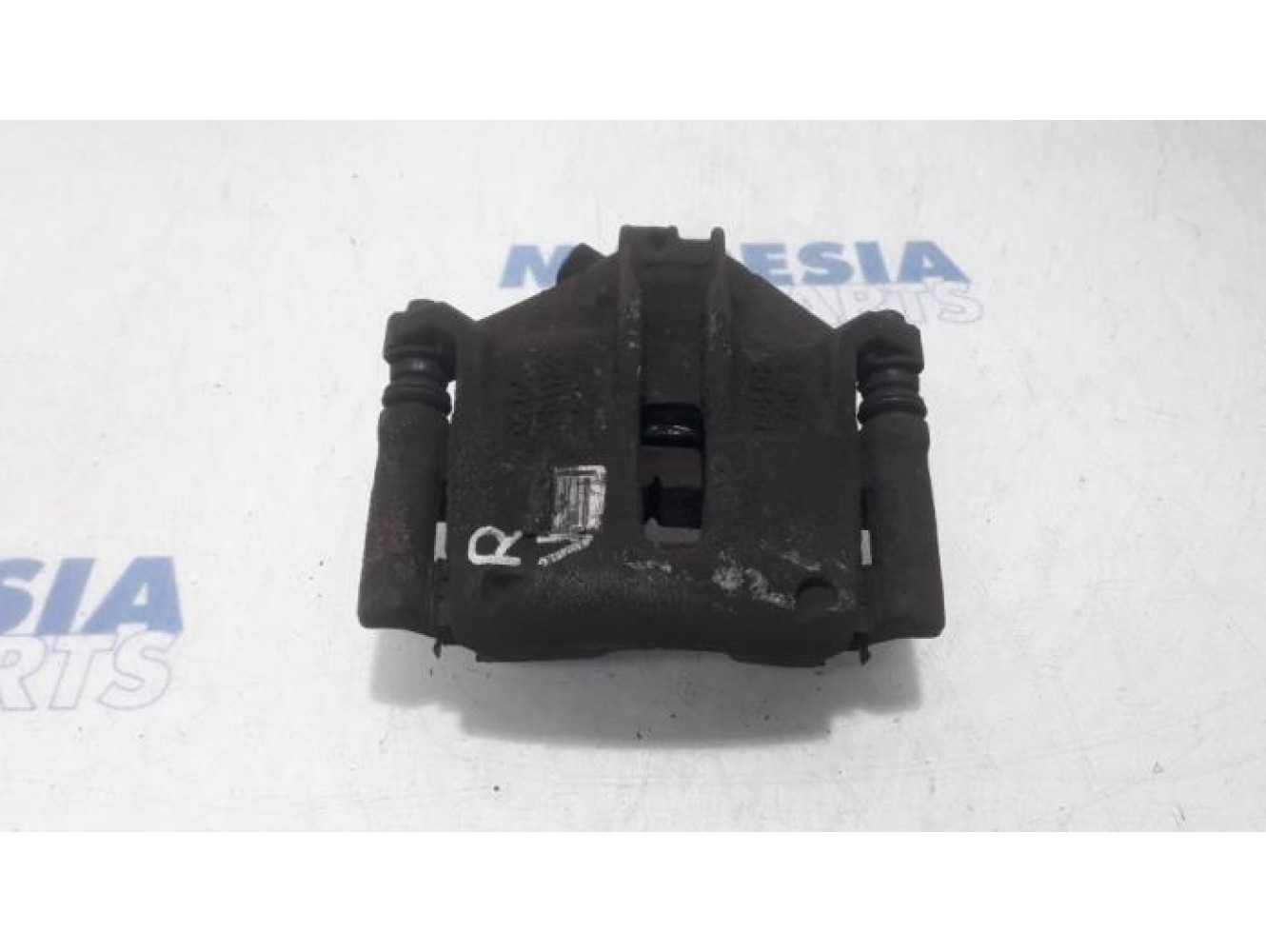 Citroen - C3 - Front brake calliper, right