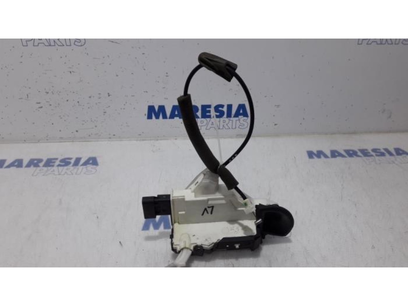 Citroen - C3 - Door lock mechanism 4-door, front left
