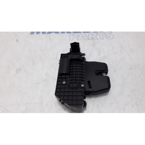 Citroen - C3 - Tailgate lock mechanism