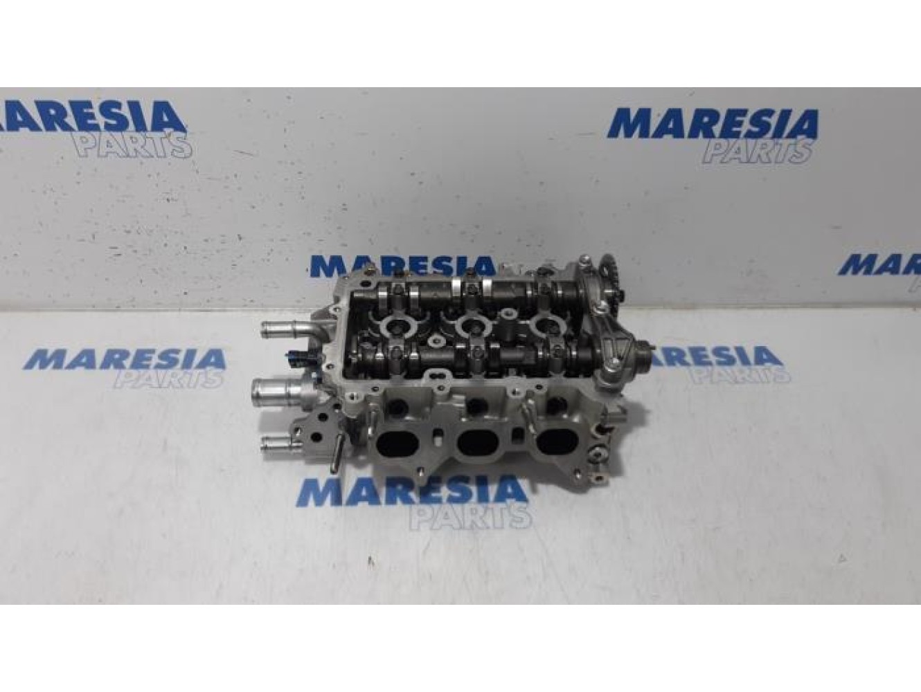 Citroen - C1 - Cylinder head