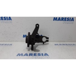 Peugeot - 206 - Achsschenkel links vorne
