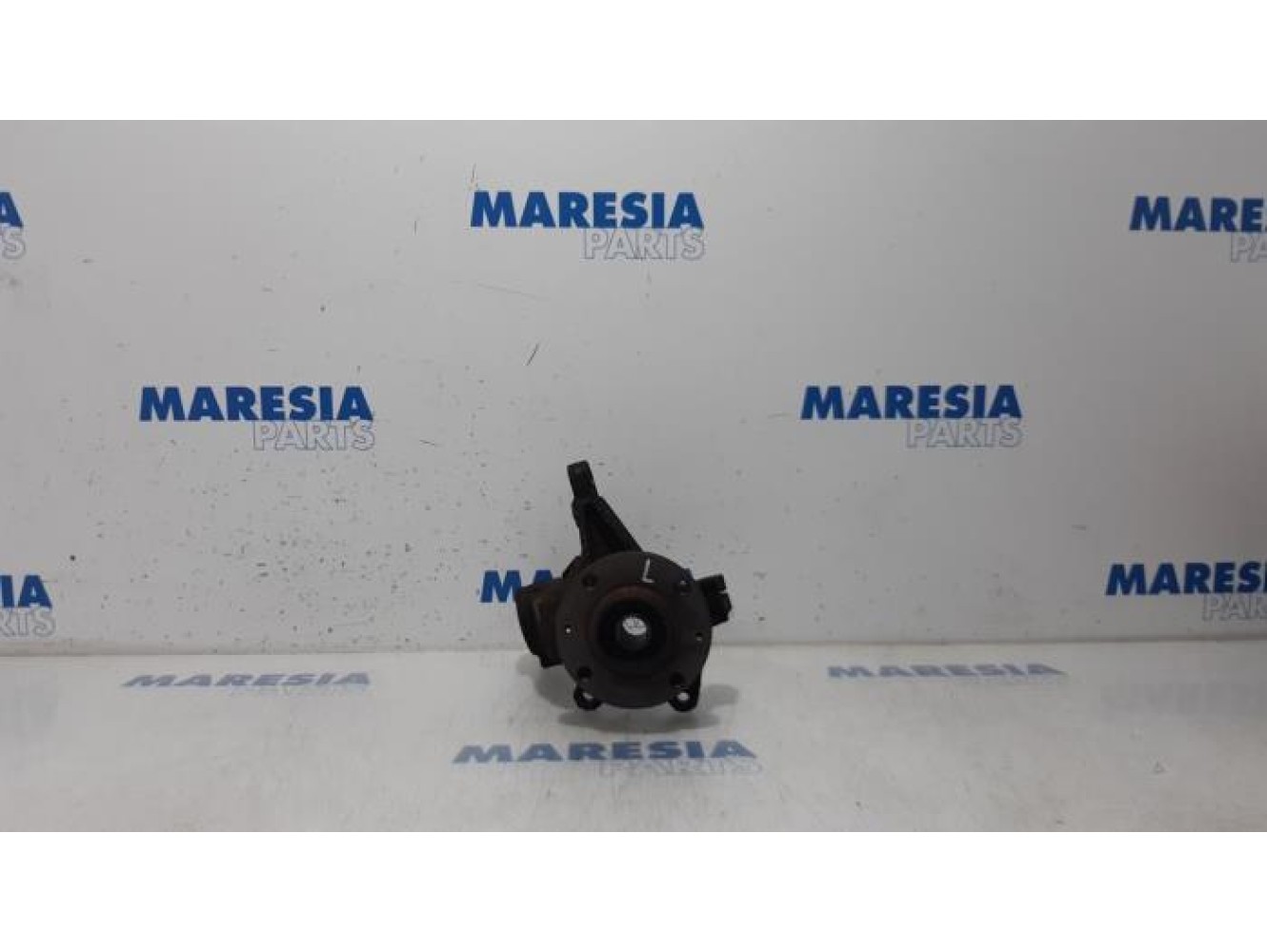 Peugeot - 206 - Achsschenkel links vorne