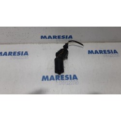 Peugeot - 206 - Front wiper motor