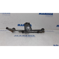 Peugeot - 206 - Wiper mechanism