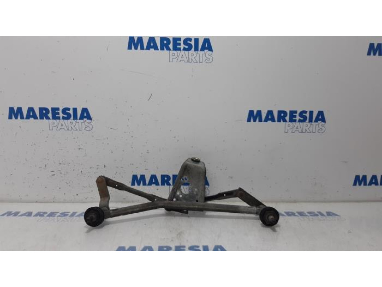 Peugeot - 206 - Wiper mechanism