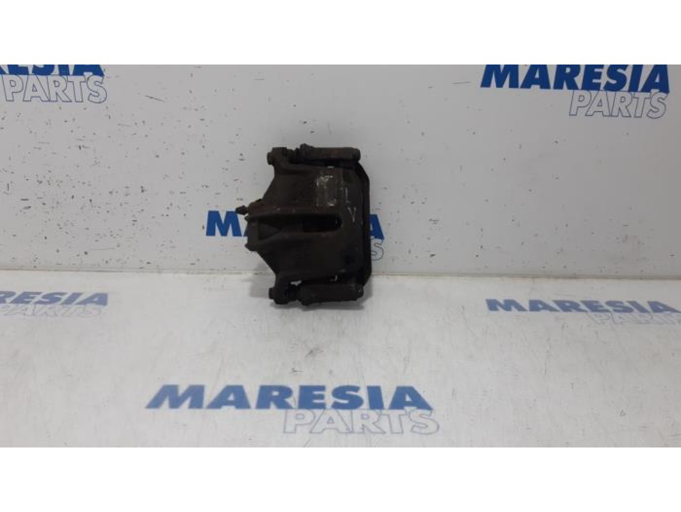 Peugeot - 206 - Front brake calliper, left