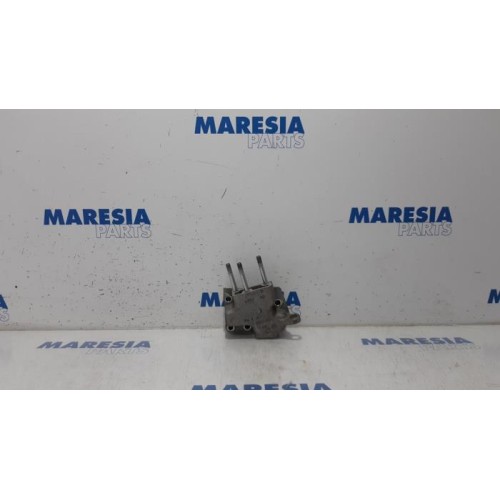 Fiat - 500 - Engine mount