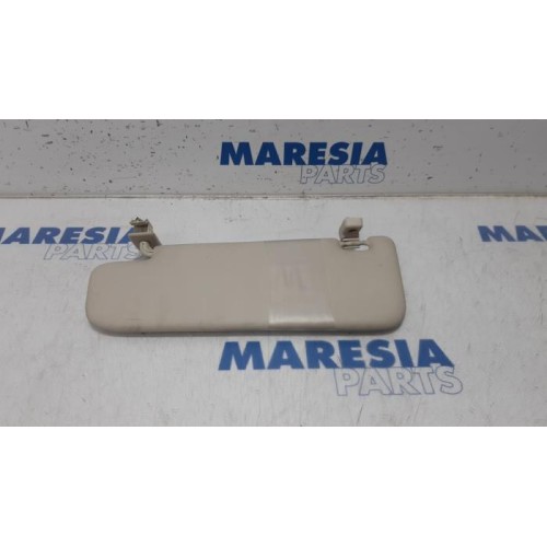 Fiat - 500 - Sun visor