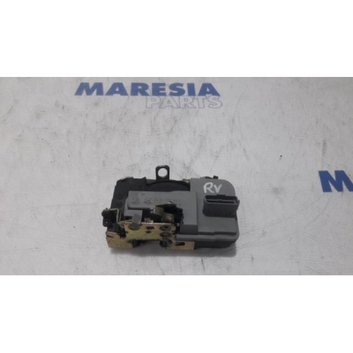 Peugeot - 206 - Front door lock mechanism 4-door, right