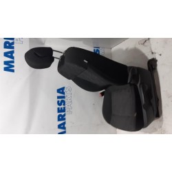 Peugeot - 3008 - Sitz links