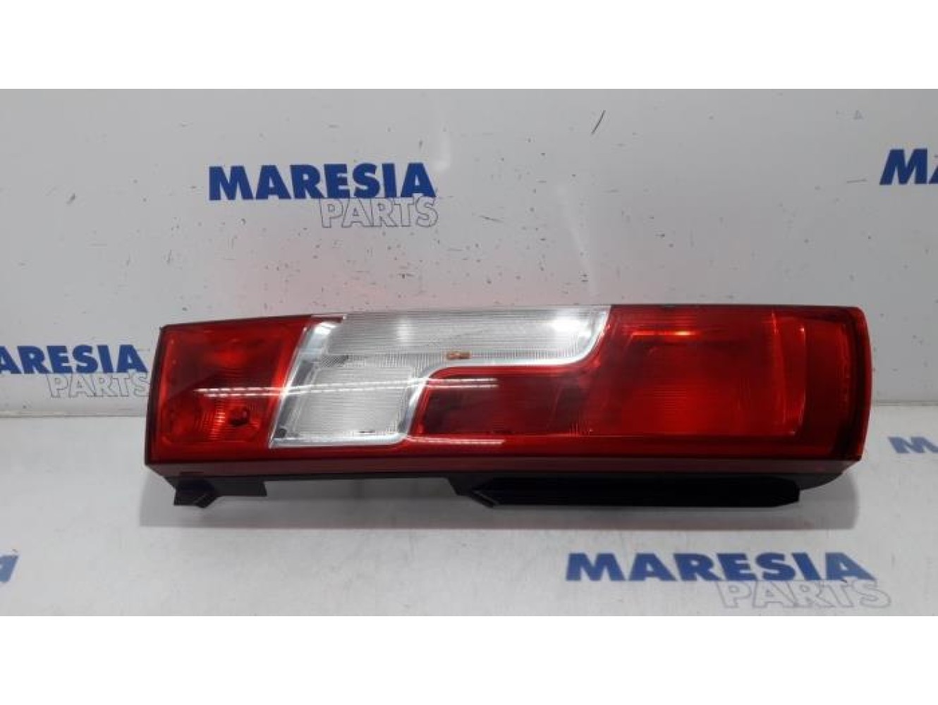 Citroen - Jumper - Achterlicht links