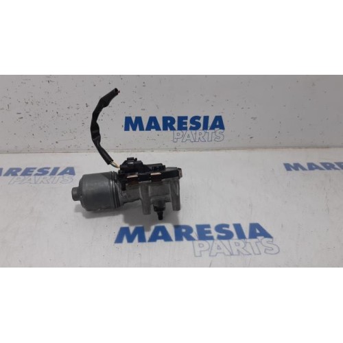 Peugeot - 3008 - Front wiper motor
