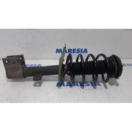 Peugeot - 3008 - Front shock absorber rod, left